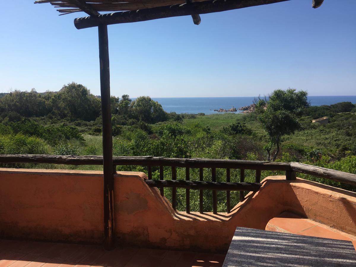 Appartamenti Costa Rossa Cala Rossa Isola Rossa Exterior foto