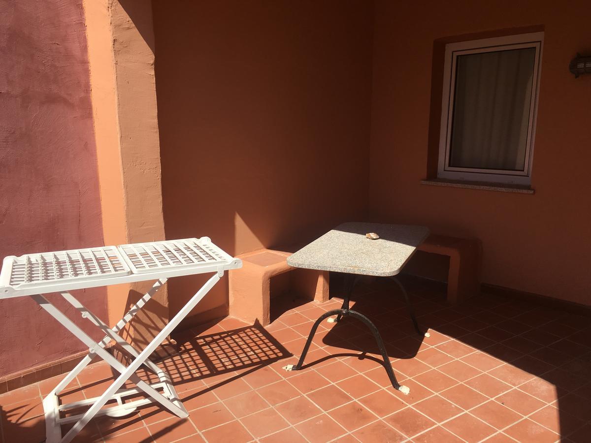 Appartamenti Costa Rossa Cala Rossa Isola Rossa Exterior foto