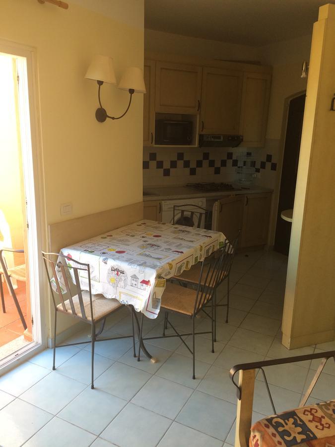Appartamenti Costa Rossa Cala Rossa Isola Rossa Exterior foto