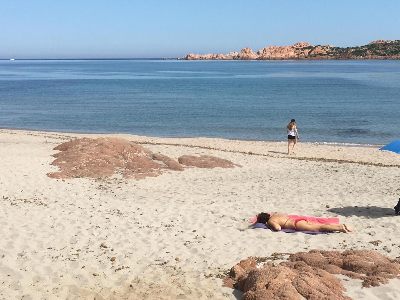 Appartamenti Costa Rossa Cala Rossa Isola Rossa Exterior foto